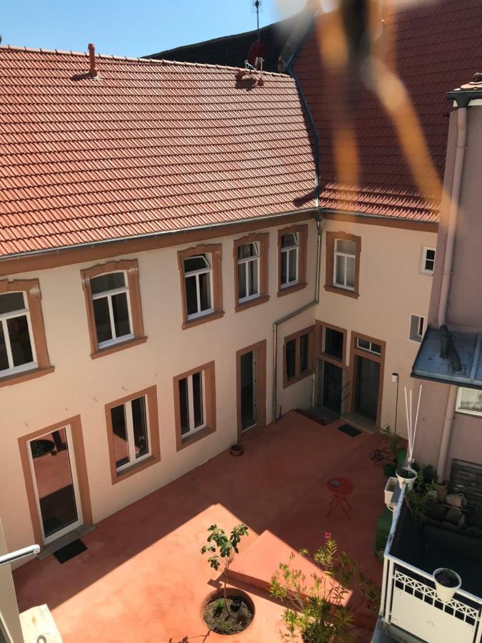 Boutique-Ferienwohnung Im Alten Weinhaus Moser Grunstadt Luaran gambar